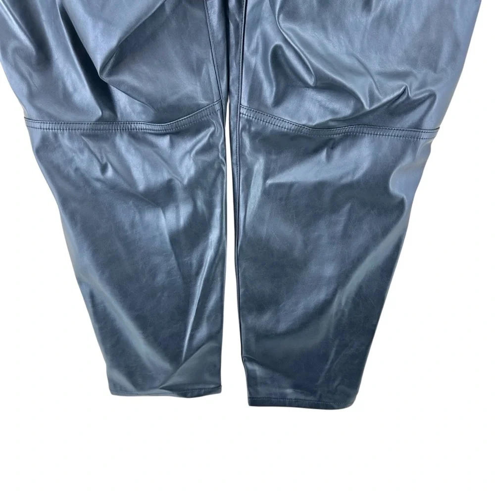 NWT Tall Length Torrid perfect skinny faux, leather high-rise pant plus size 24T